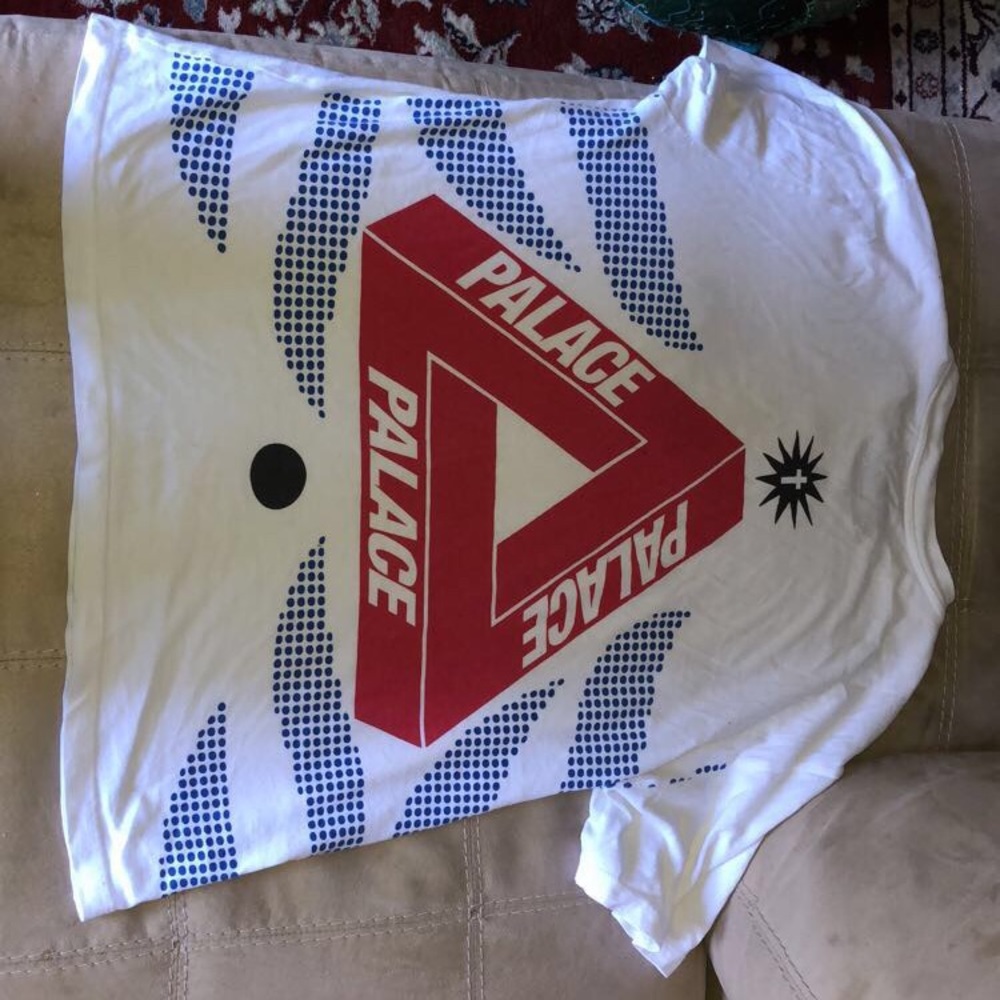 Palace Tri-Ferg shirt
